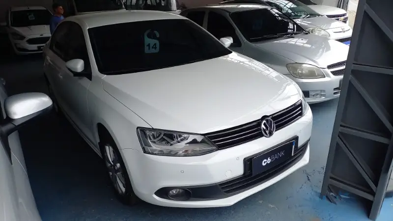 Volkswagen Jetta 2.0 Comfortline Tiptronic (Flex)