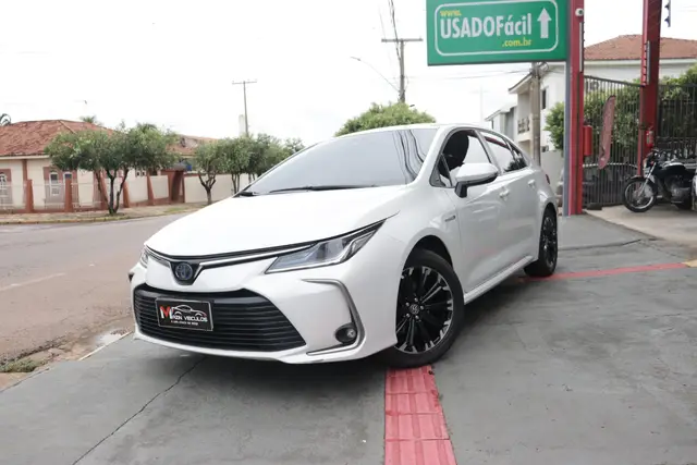 Carro Toyota Corolla 2022 Altis Hybrid 1.8 (flex) (Aut)