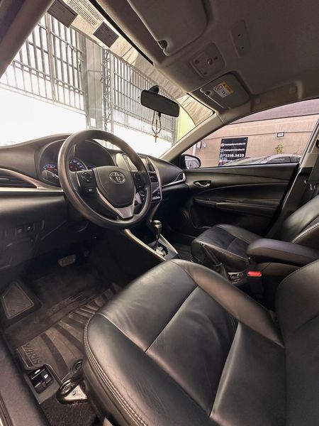 Yaris Sedan 1.5 XL Plus Connect CVT (Flex)