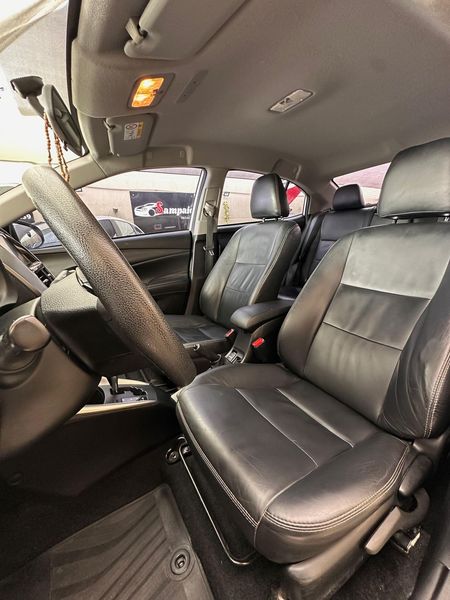 Yaris Sedan 1.5 XL Plus Connect CVT (Flex)