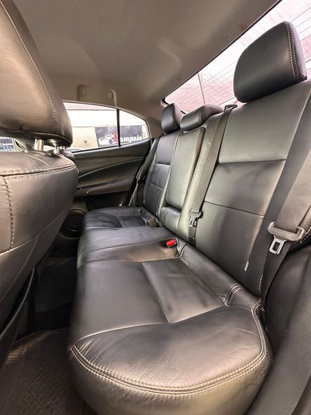 Yaris Sedan 1.5 XL Plus Connect CVT (Flex)
