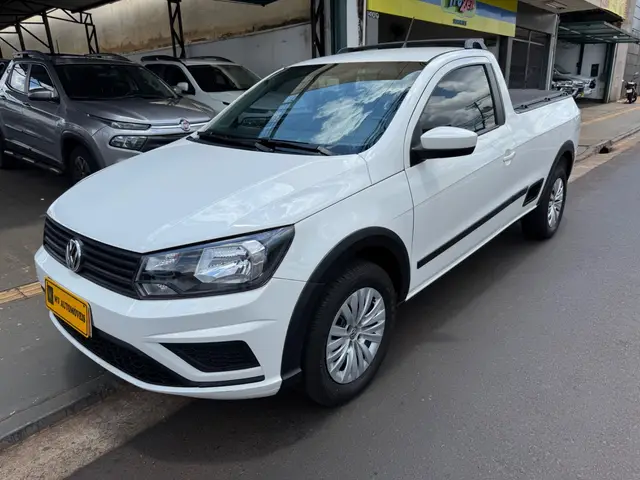 Carro Volkswagen Saveiro 2023 Robust 1.6 MSI CS (Flex)