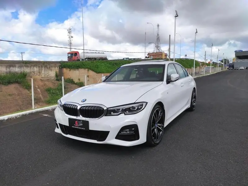 BMW 320i M Sport 2.0 Turbo (Aut)