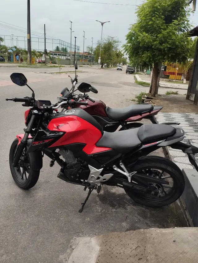 Carro Honda CB 300F Twister 2023 (ABS)