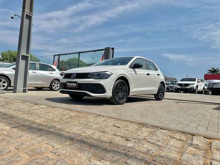 Polo Track 1.0 Flex 12V 5p