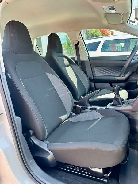 Polo Track 1.0 Flex 12V 5p