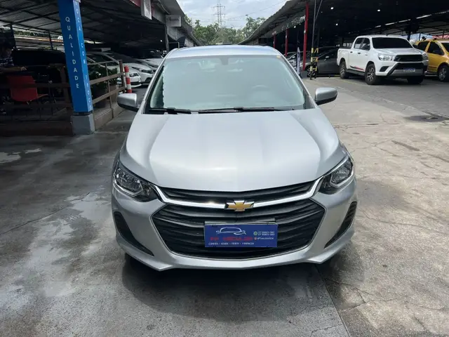 Carro Chevrolet Onix 2023 LT 1.0