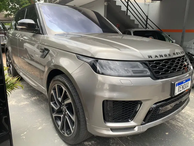 Land Rover HSE 3.0 4x4 SDV6 Dies.