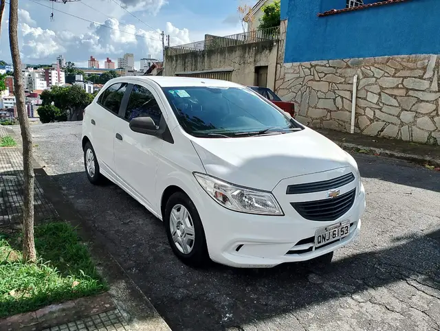 Carro Chevrolet Onix 2018 1.0 Joy SPE/4