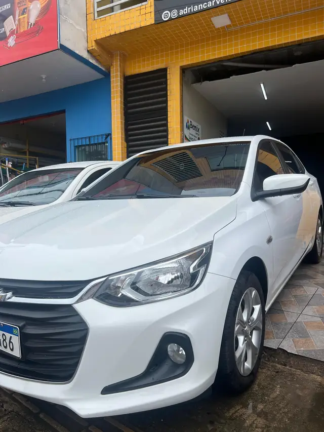 Carro Chevrolet Onix Plus 2023 LTZ 1.0 Turbo
