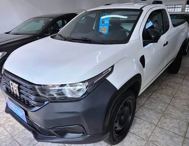 Carro Fiat Strada 2023 Endurance 1.4 Cabine Plus (Flex)