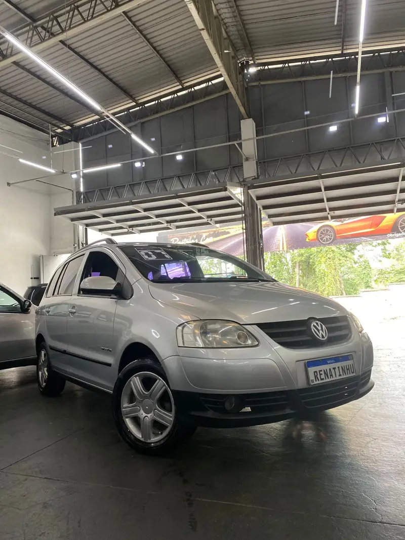 Volkswagen SpaceFox Comfortline 1.6 8V (Flex)