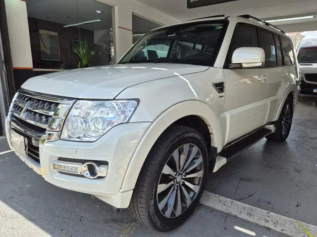 Carro Mitsubishi Pajero Full 2019 3.8 V6 5D HPE 4WD