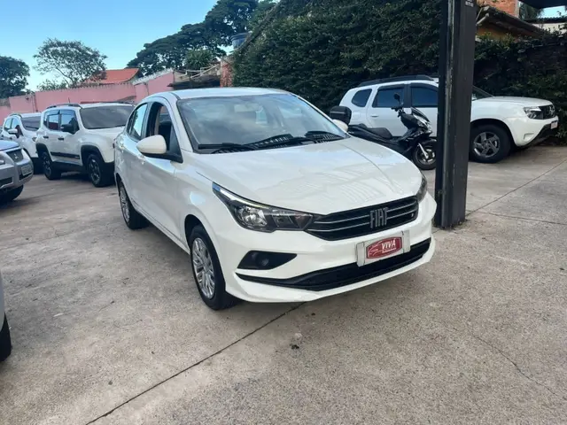 Carro Fiat Cronos 2023 Drive 1.0 (Flex) MT