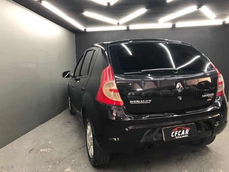 Sandero Privilège 1.6 8V Hi-Torque (flex)
