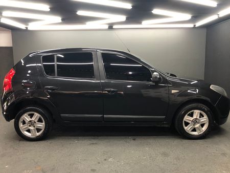 Sandero Privilège 1.6 8V Hi-Torque (flex)