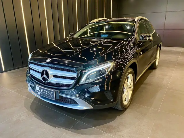 Carro Mercedes-Benz GLA 200 2017 GLA 200 1.6 Style