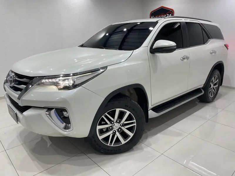 Toyota 2.8 TDI SRX 7L 4x4 (Aut) (Diesel)