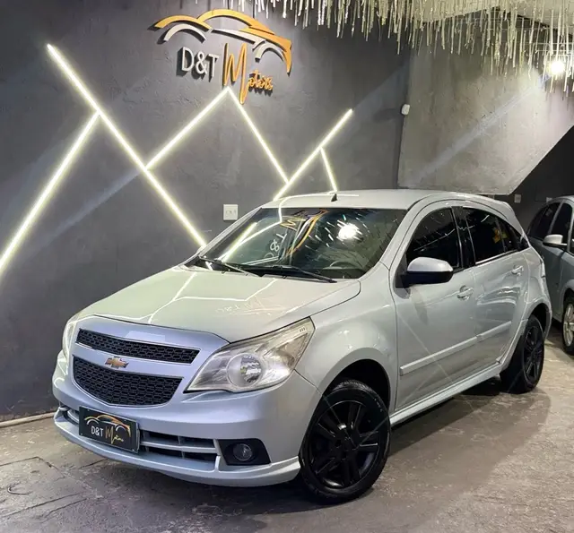 Carro Chevrolet Agile 2010 LTZ 1.4 8V (Flex)