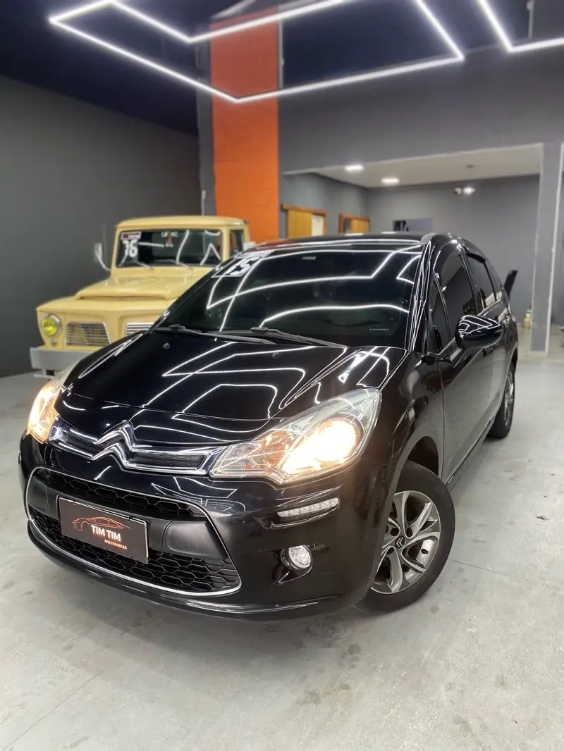 Citroën C3 Attraction 1.5 8V (Flex)