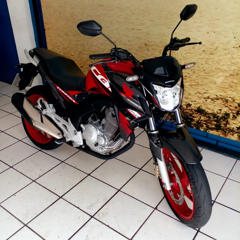 Honda CB 250F Twister (CBS)
