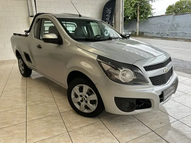 Carro Chevrolet Montana 2014 LS 1.4 (Flex)