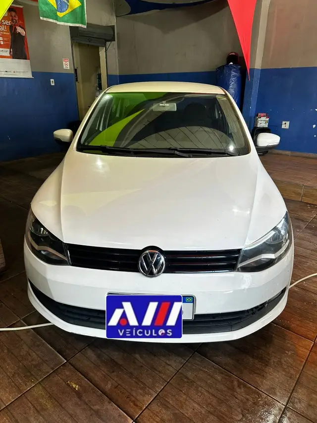 Carro Volkswagen Voyage 2015 1.0 TEC Comfortline (Flex)