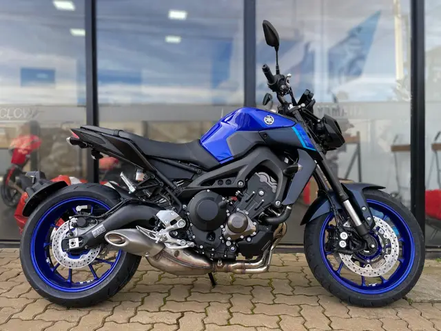 Carro Yamaha MT-09  2025 ABS