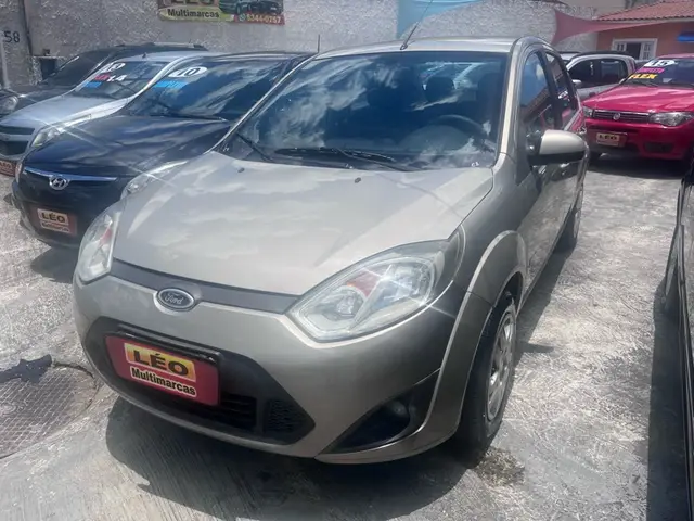 Carro Ford New Fiesta Sedan 2011 SE 1.6 (Flex)