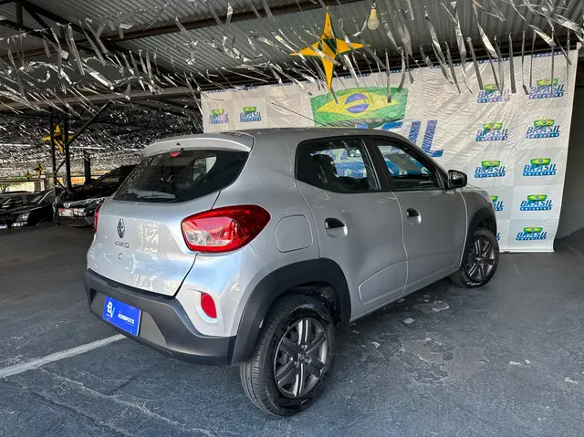 Carro Renault Kwid 2024 Intense 1.0 12v SCe (Flex)