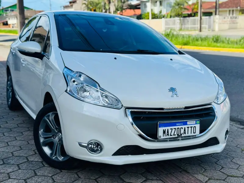 Peugeot 208 Griffe 1.6 16V (Flex) (Aut)