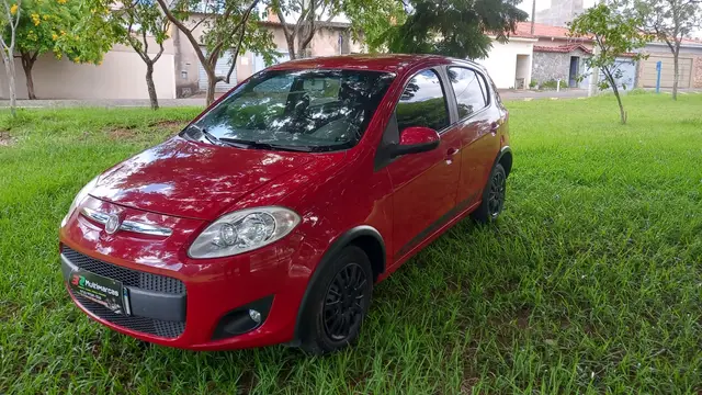 Carro Fiat Palio 2014 Attractive 1.0 8V (Flex)