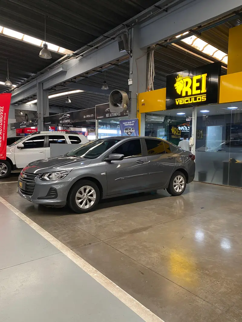 Chevrolet Onix Plus LTZ 1.0 Turbo (Aut.)