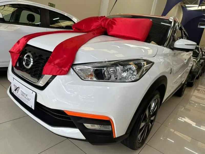 Nissan Kicks 1.6 Rio CVT (Flex)