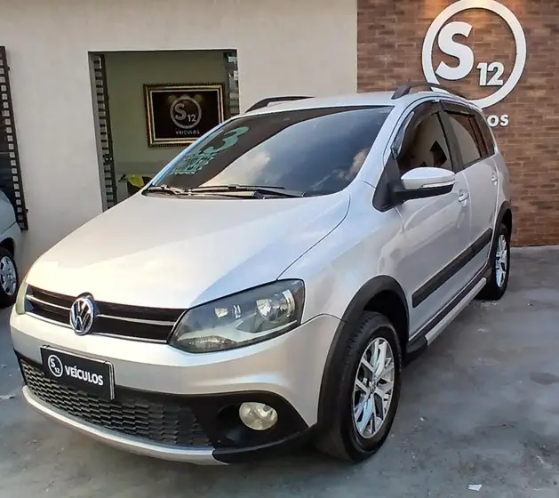 Carro Volkswagen SpaceCross 2013 1.6 8V (Flex)