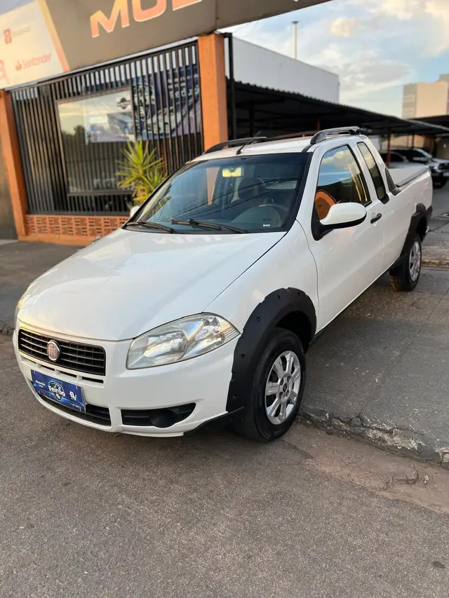 Carro Fiat Strada 2012 Working 1.4 (Flex) (Cabine Estendida)