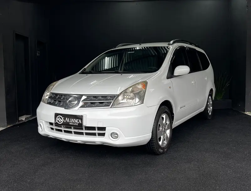 Nissan Grand Livina SL 1.8 16V (flex) (aut)