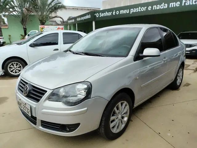 Carro Volkswagen Polo Sedan 2007 1.6 8V (Flex)