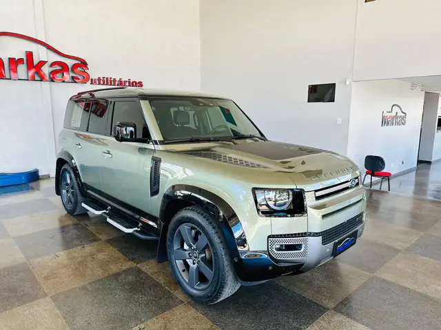 Carro Land Rover Defender 2023 110 X-Dynamic S 3.0 TD (Aut)
