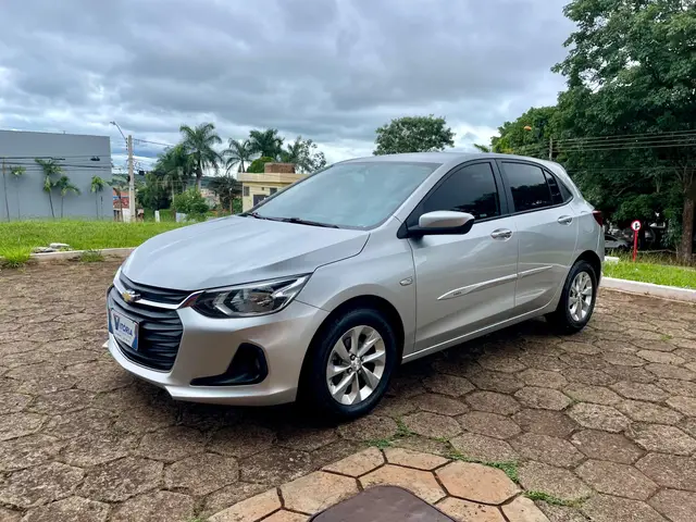 Carro Chevrolet Onix 2020 LT 1.0 (Flex)