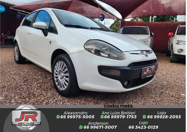 Carro Fiat Punto 2013 ATTRACTIVE ITALIA 1.4 F.Flex 8V 5p