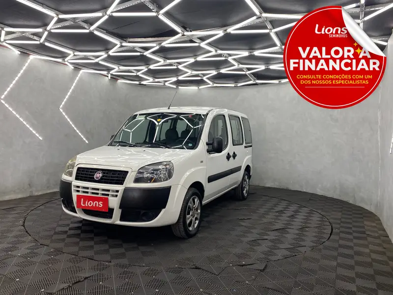 Fiat Doblò Essence 1.8 16V (Flex)
