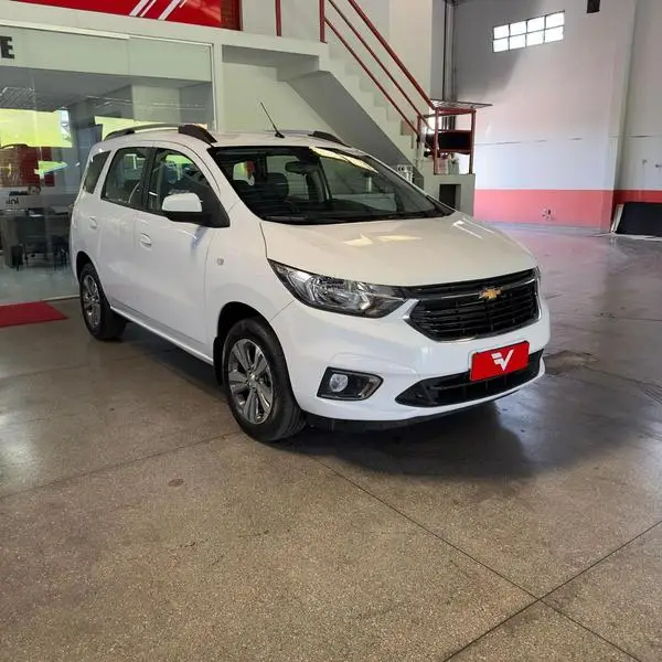 Carro Chevrolet Spin 2024 Premier 1.8 (Aut.)
