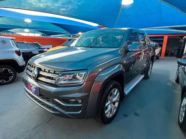 Carro Volkswagen Amarok 2017 2.0 CD 4x4 TDi Highline (Aut)
