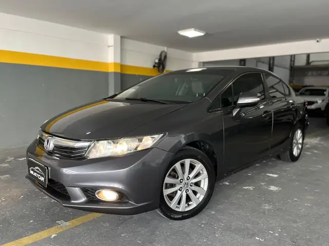 Carro Honda Civic 2014 New  LXR 2.0 i-VTEC (Aut) (Flex)