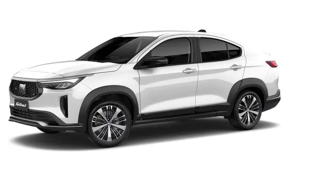 Carro Fiat Fastback 2025 Audace T200 Hybrid