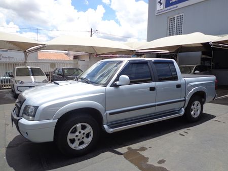 S10 Cabine Dupla S10 Colina 4x2 2.8 Turbo Electronic (Cab Dupla)