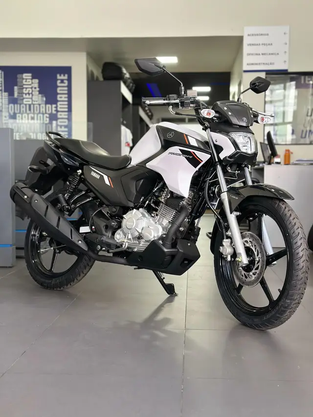 Moto Yamaha YBR 150 Factor 2025 ED