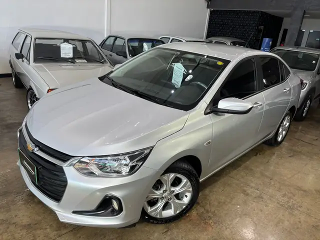Carro Chevrolet Onix Plus 2023 LTZ 1.0 Turbo (Aut.)