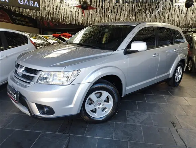 Carro Fiat Freemont 2012 2.4 16V Emotion (Aut)